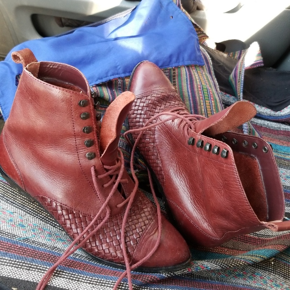 Vintage Nicole Woven Booties